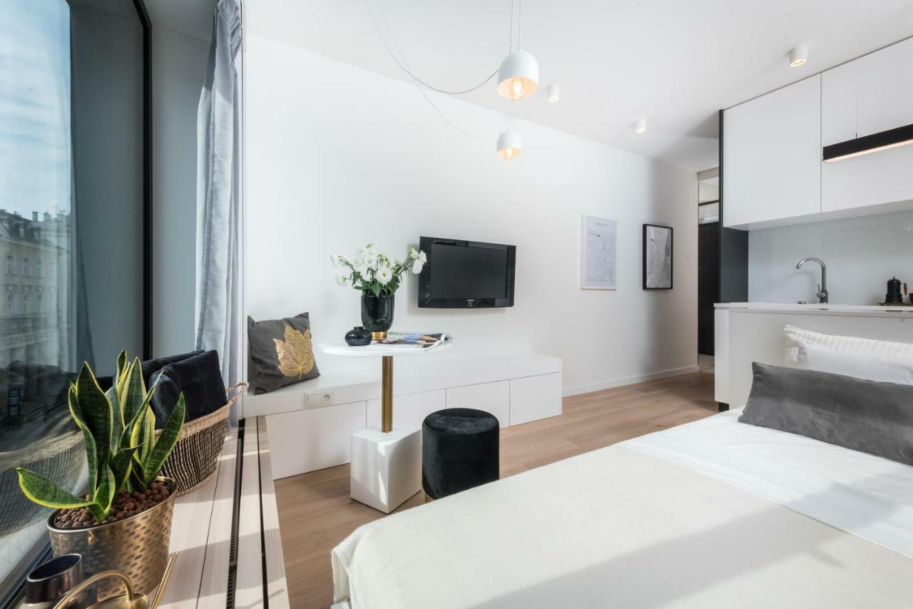 White Room Pilsudskiego 1 Krasków Eksteriør bilde